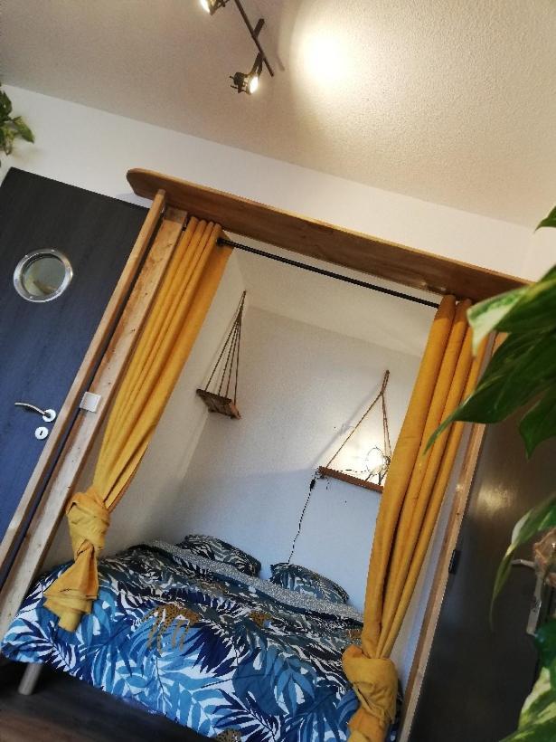 L'escale, A 30m.